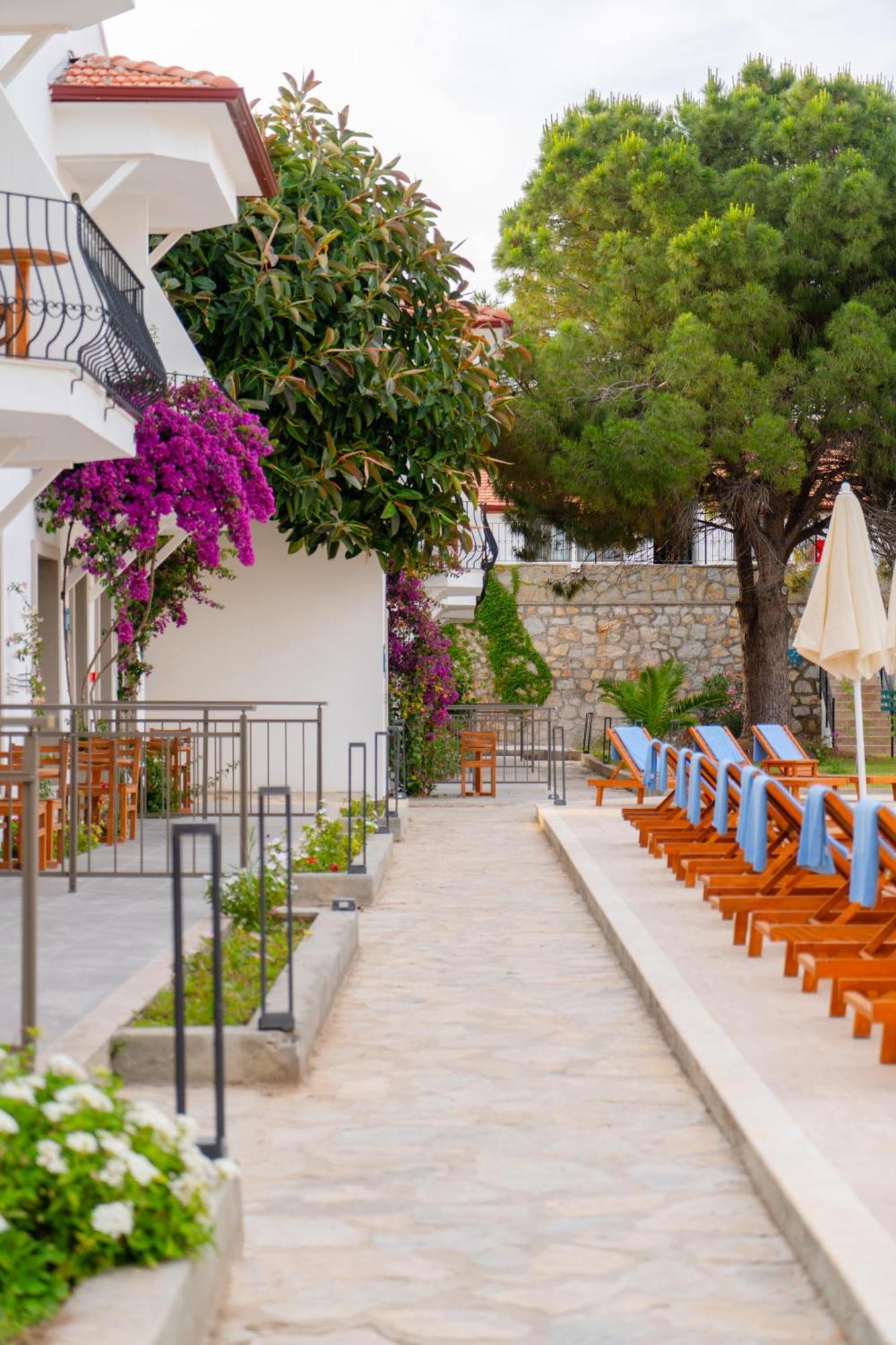 Feri Surf Club Hotel Datça Exterior foto